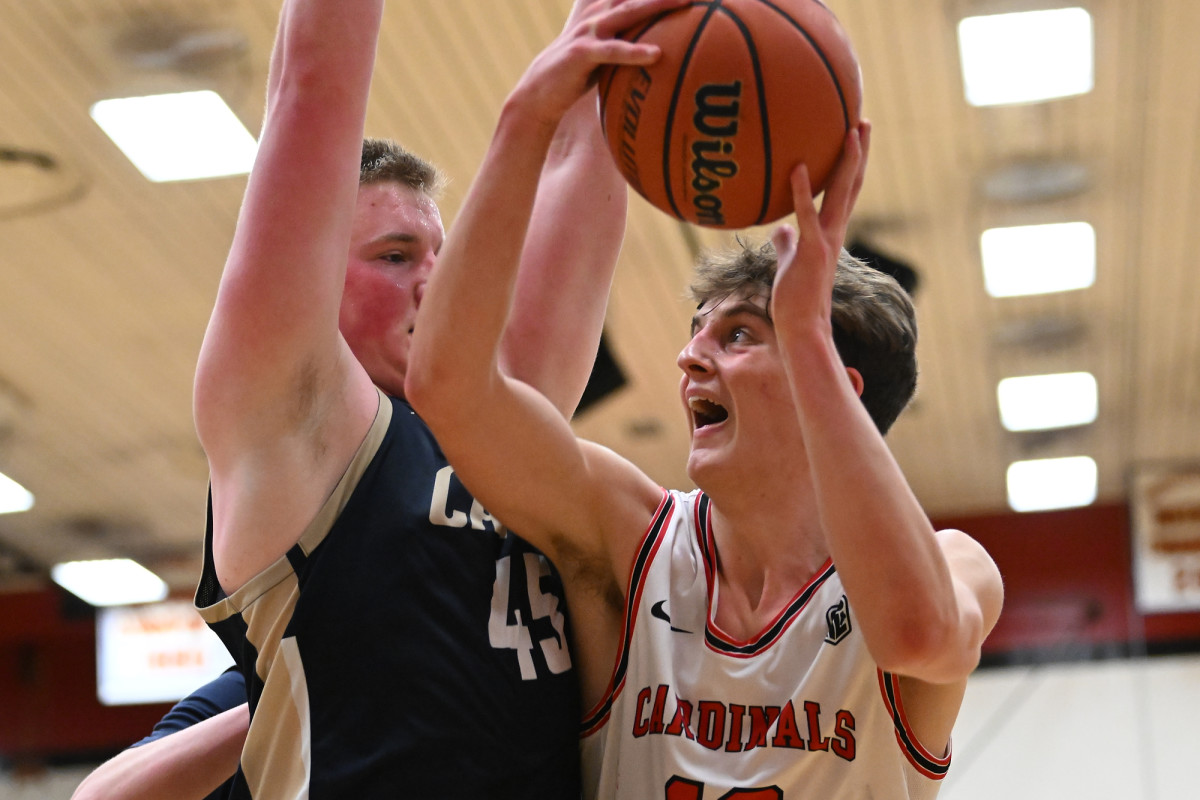 Lincoln Canby boys basketball Leon Neuschwander 8